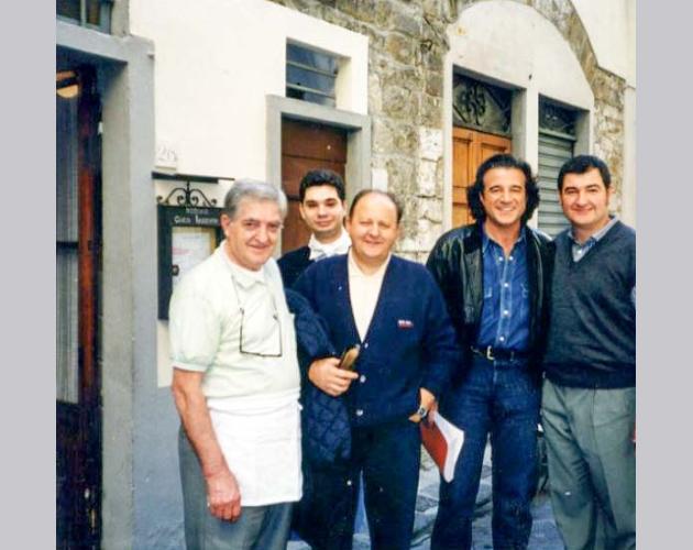 Trattoria Coco Lezzone trattoria-coco-lezzone-gallery-personaggi-famosi-13.jpg